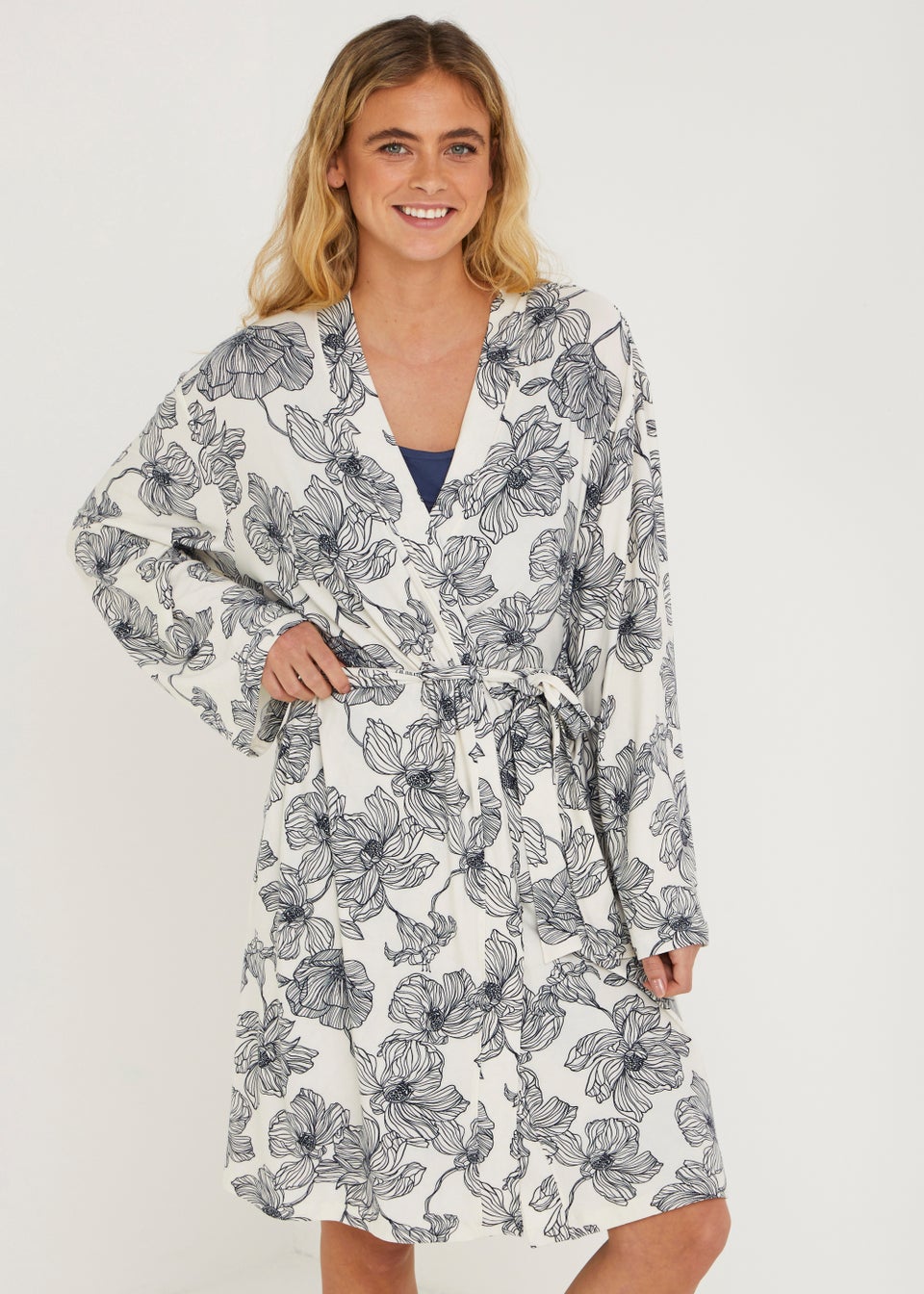 ✓ Women's dressing gown with hearts | LOHE ®