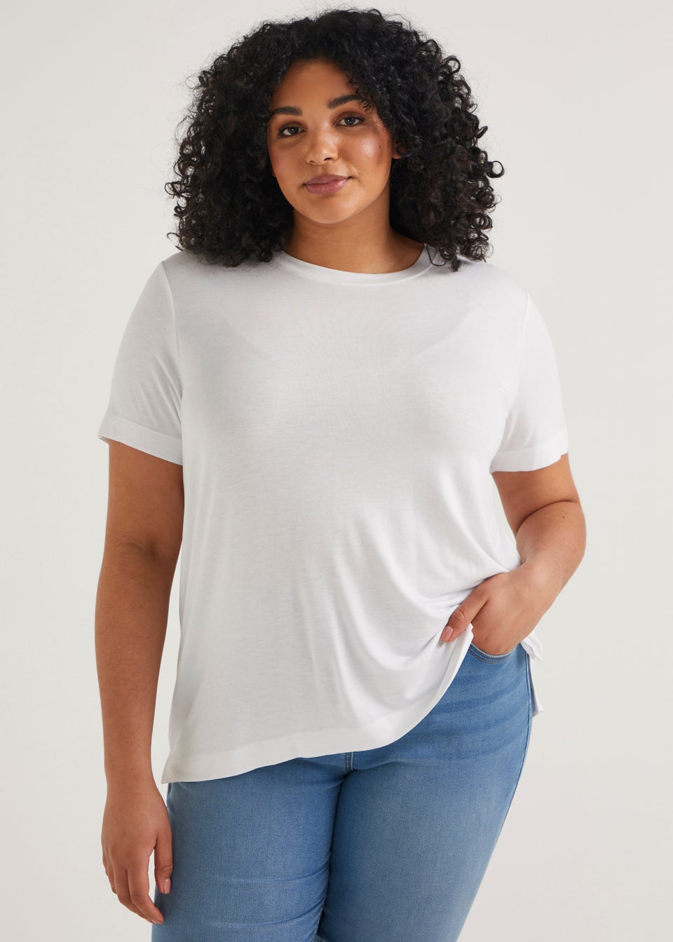 Papaya Curve White Essential T-Shirt