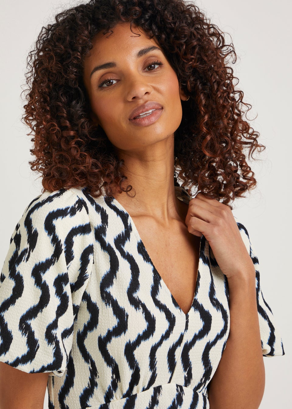 Cream Zigzag Midi Dress Matalan