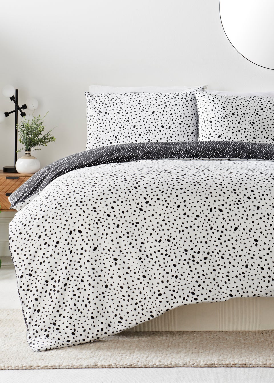 Monochrome Spot Print Duvet Cover