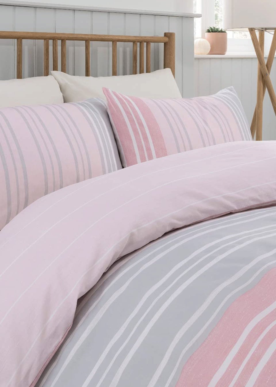 Sleepdown Blush Textured Stripe Duvet Cover