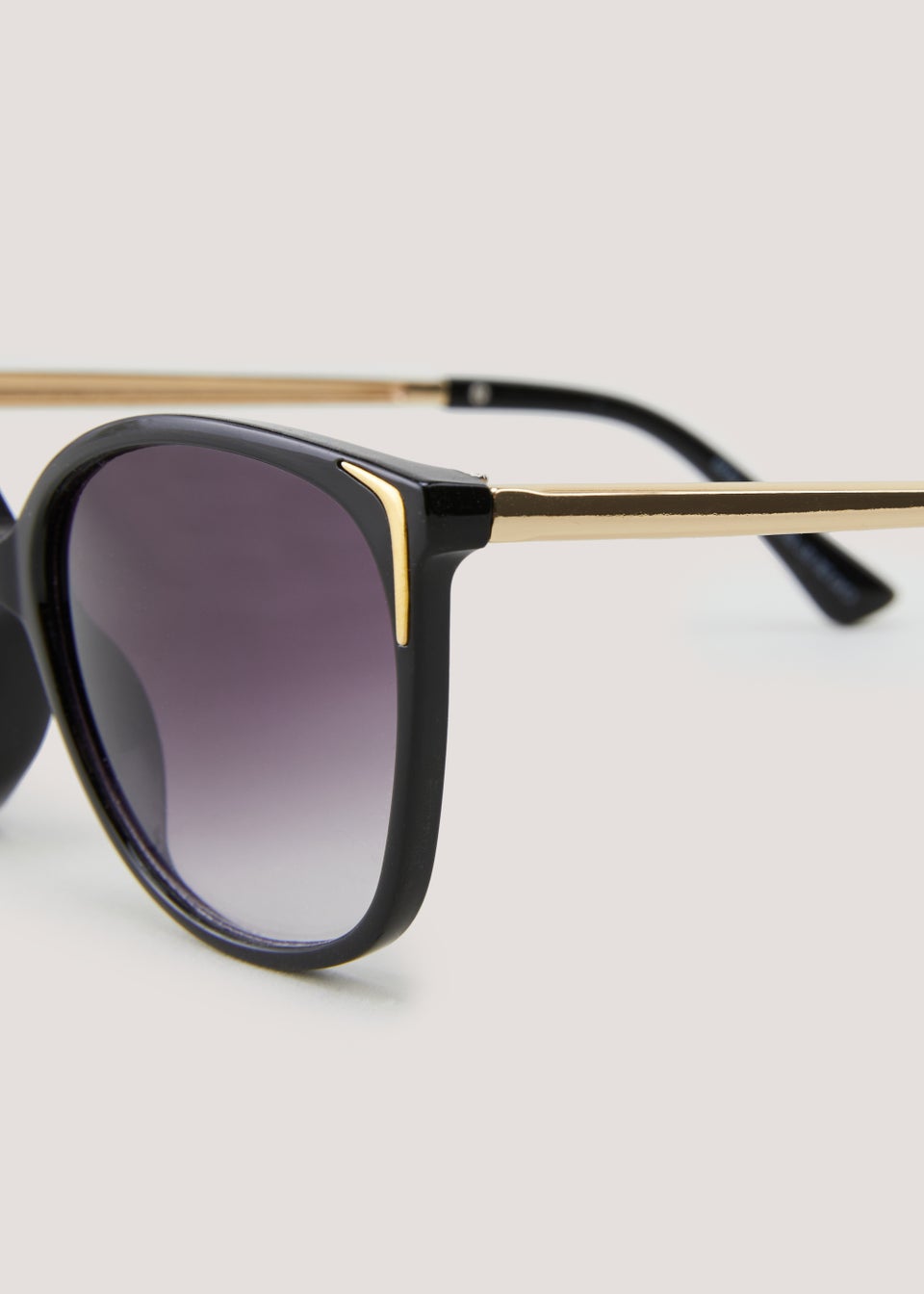 Black Cat Eye Sunglasses