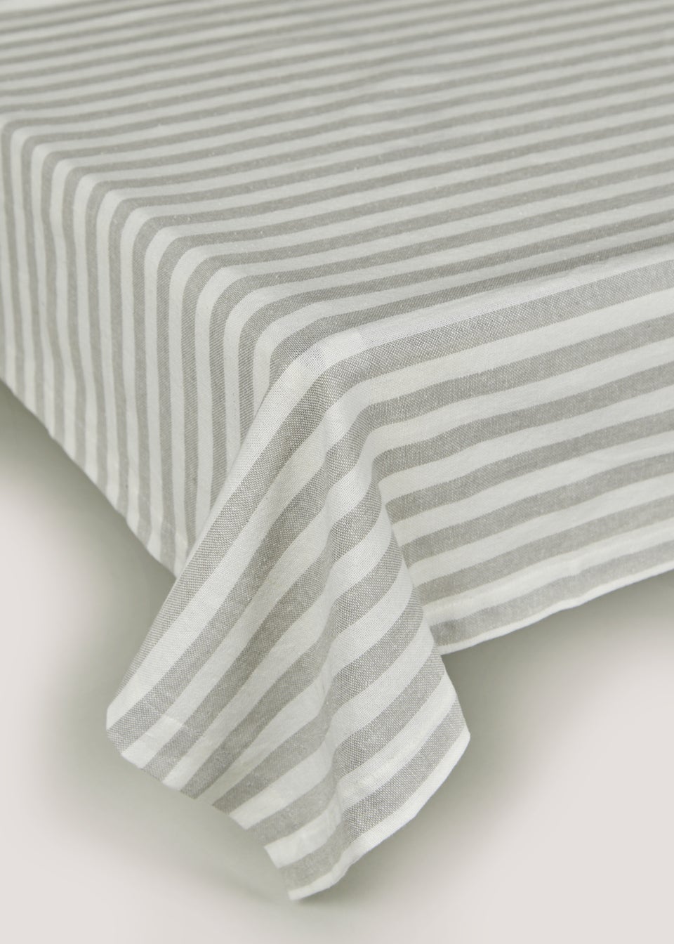 Blue & White Stripe Tablecloth (220cm x 137cm)