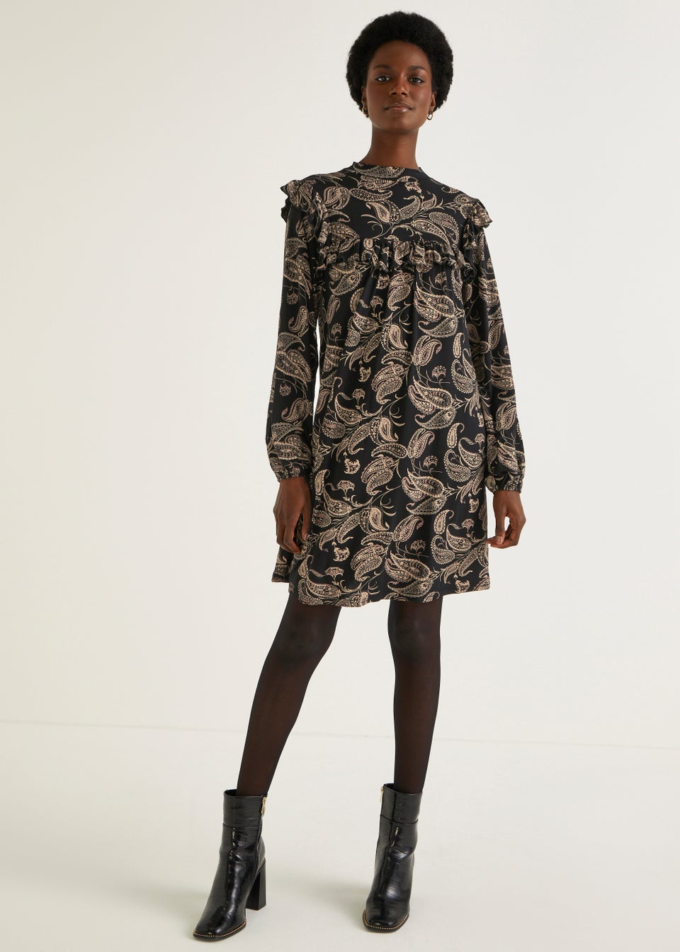 Papaya Petite Black Paisley Print Mini Dress