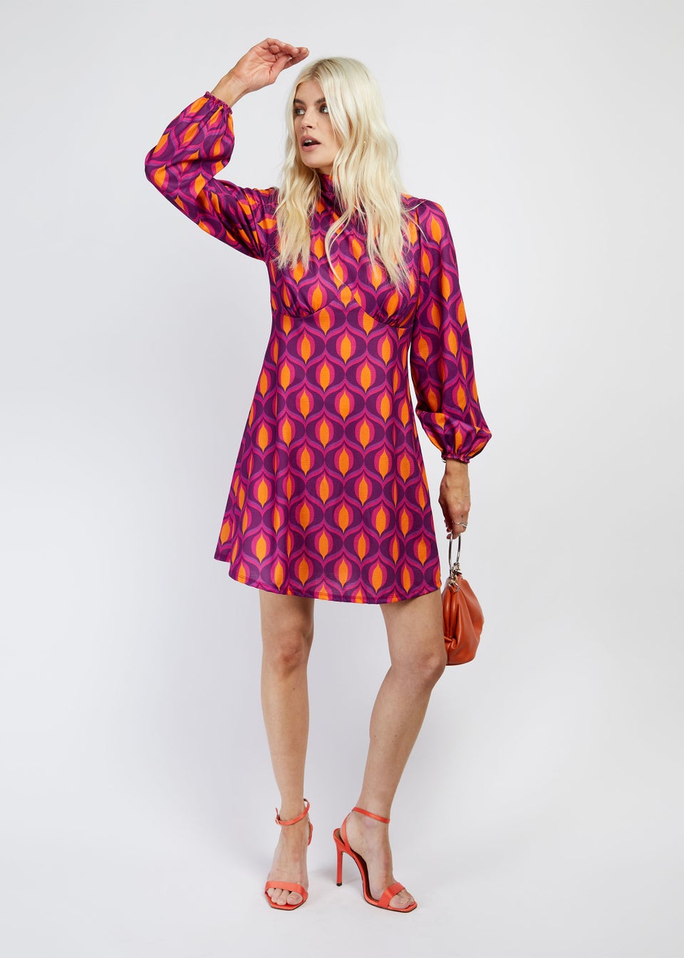 Girls on Film by Dani Dyer Geo Mini Dress Matalan