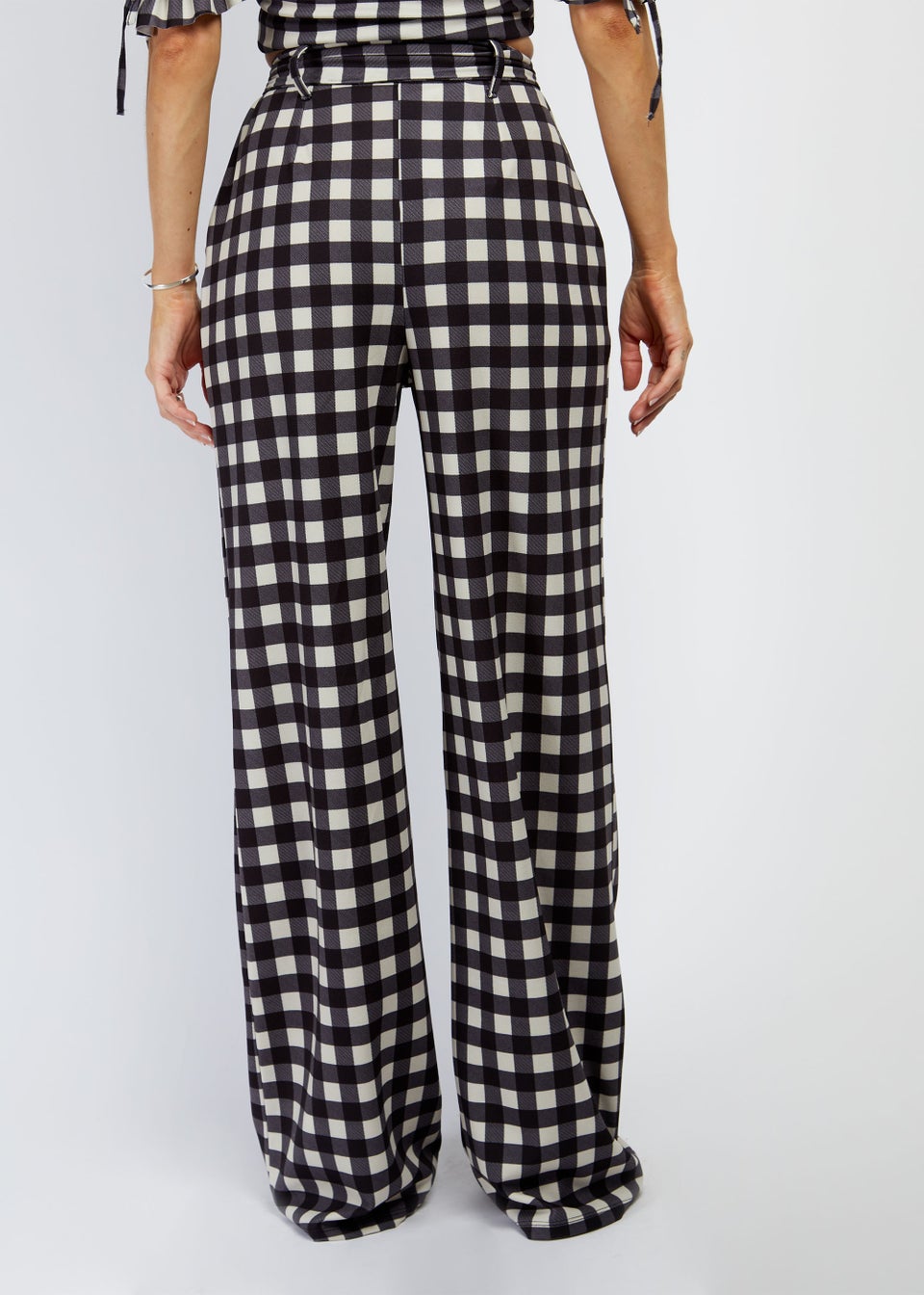 Girls on Film by Dani Dyer Black Gingham Co-Ord Trousers - Matalan