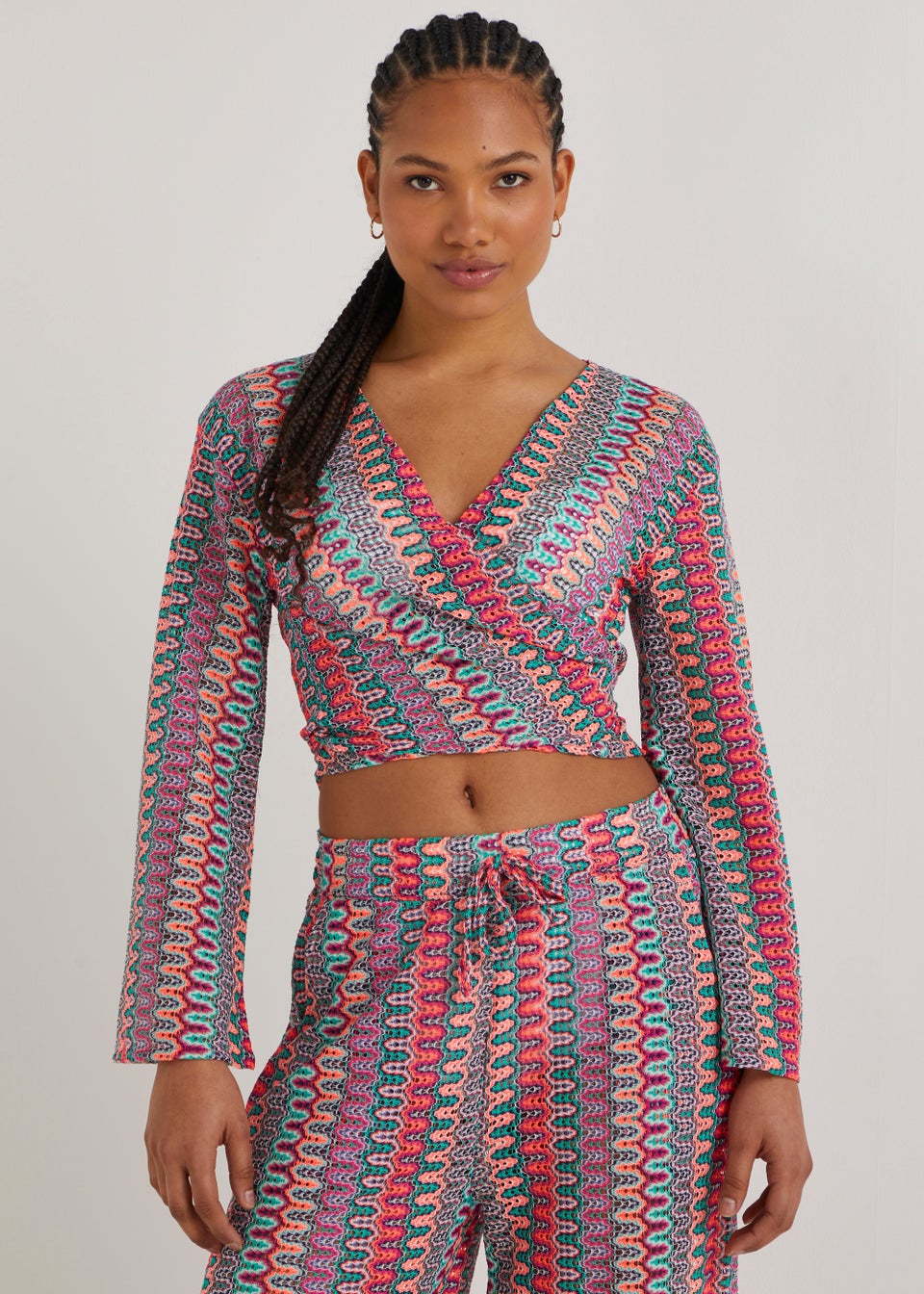 Be Beau Zigzag Knitted Crop Top