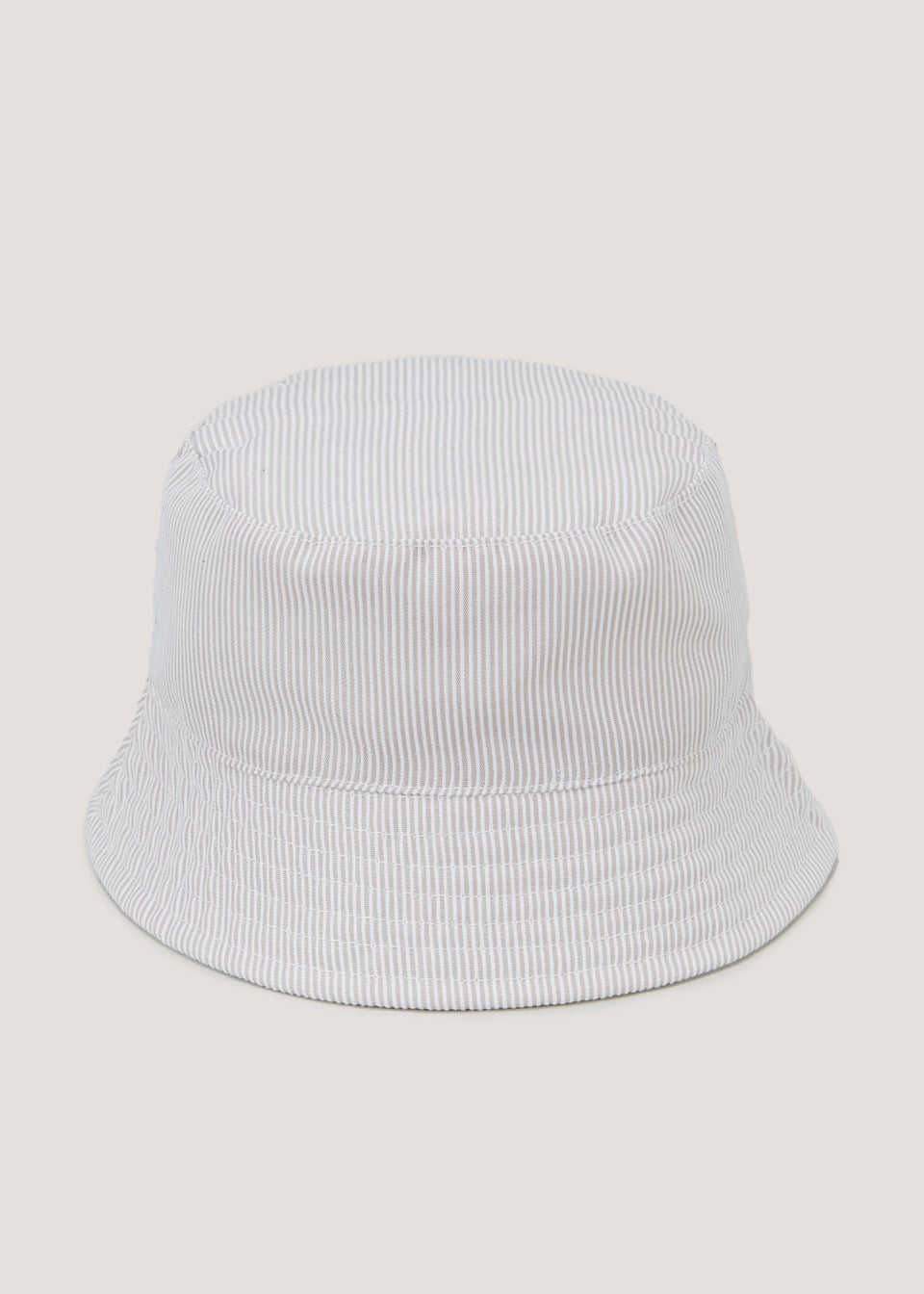 Bucket hat matalan discount