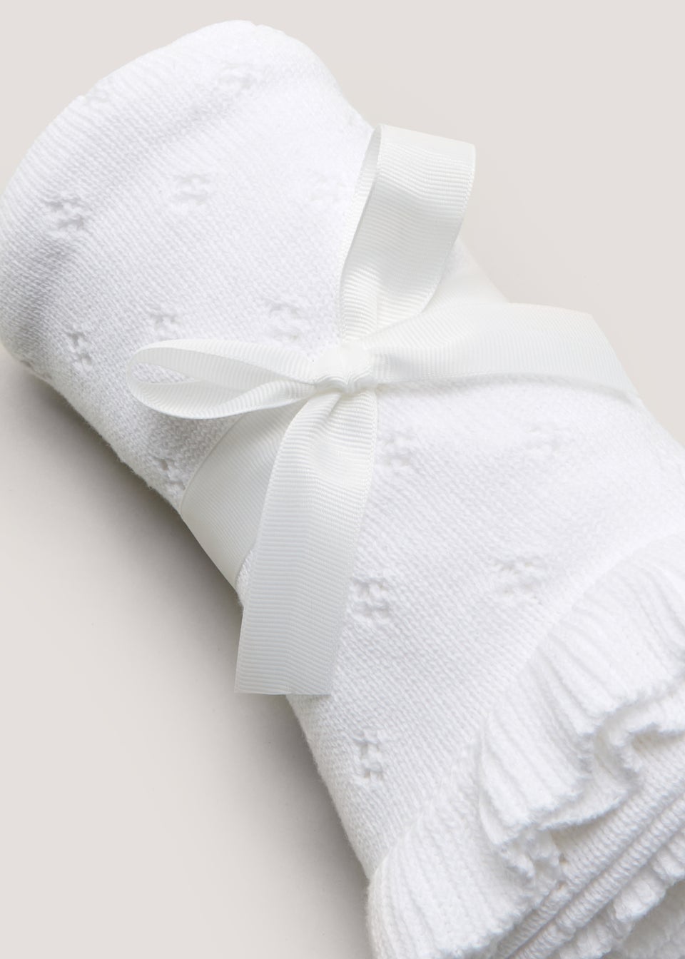 White Frill Edge Baby Blanket (90cm x 70cm)