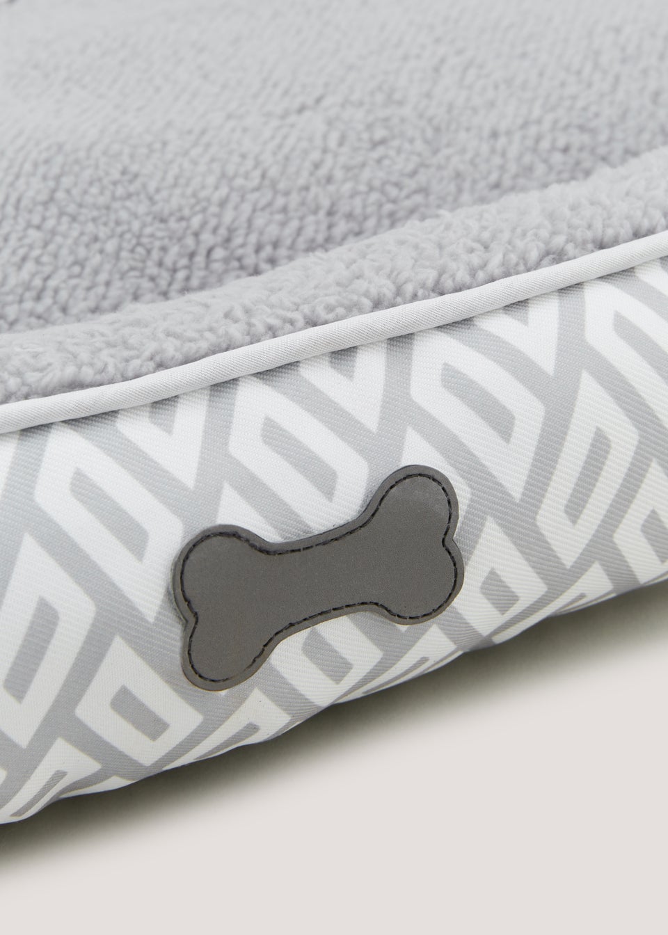 Grey Geo Pet Bed (Medium-Large)