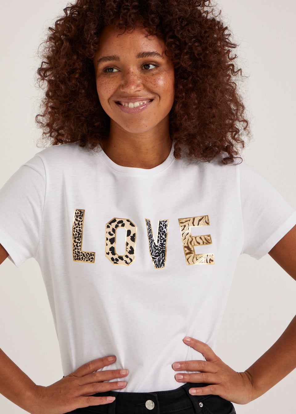 lån slå marxistisk White Love Slogan T-Shirt - Matalan
