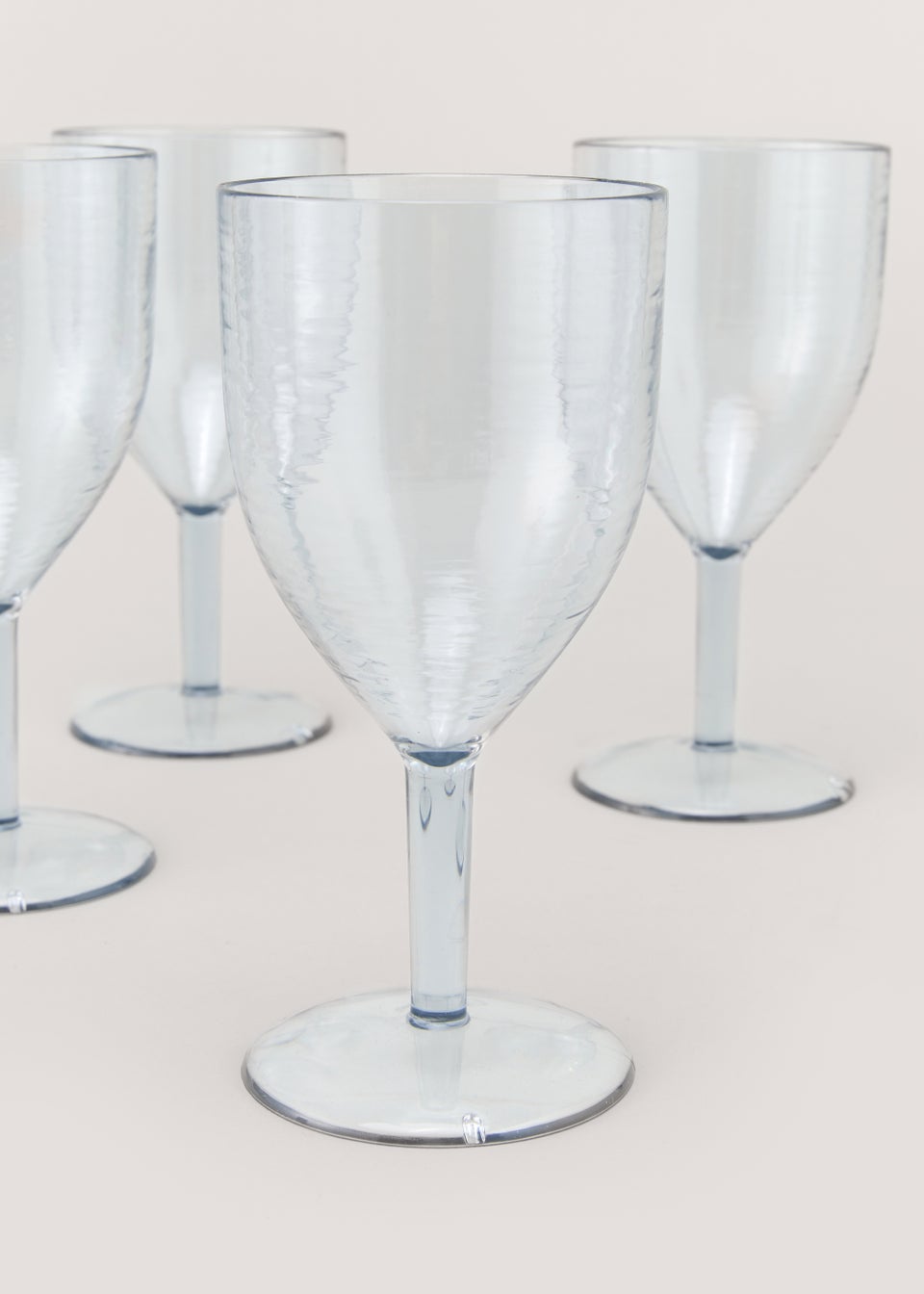 4 Pack Glass Effect Outdoor Wine Glasses (9cm x 9cm x 11cm)