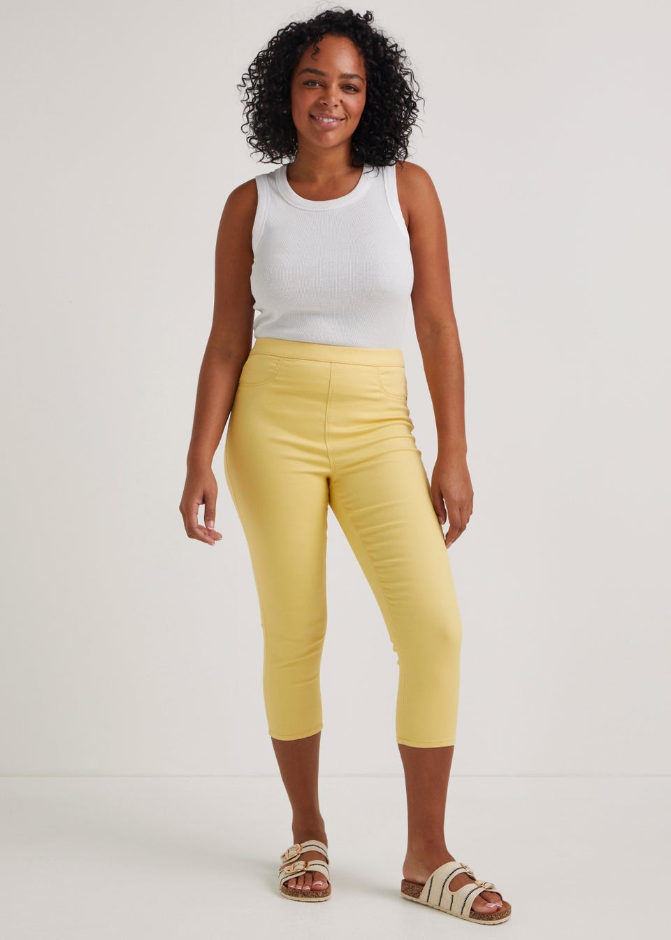 Rosie Yellow Cropped Pull On Jeggings - Matalan