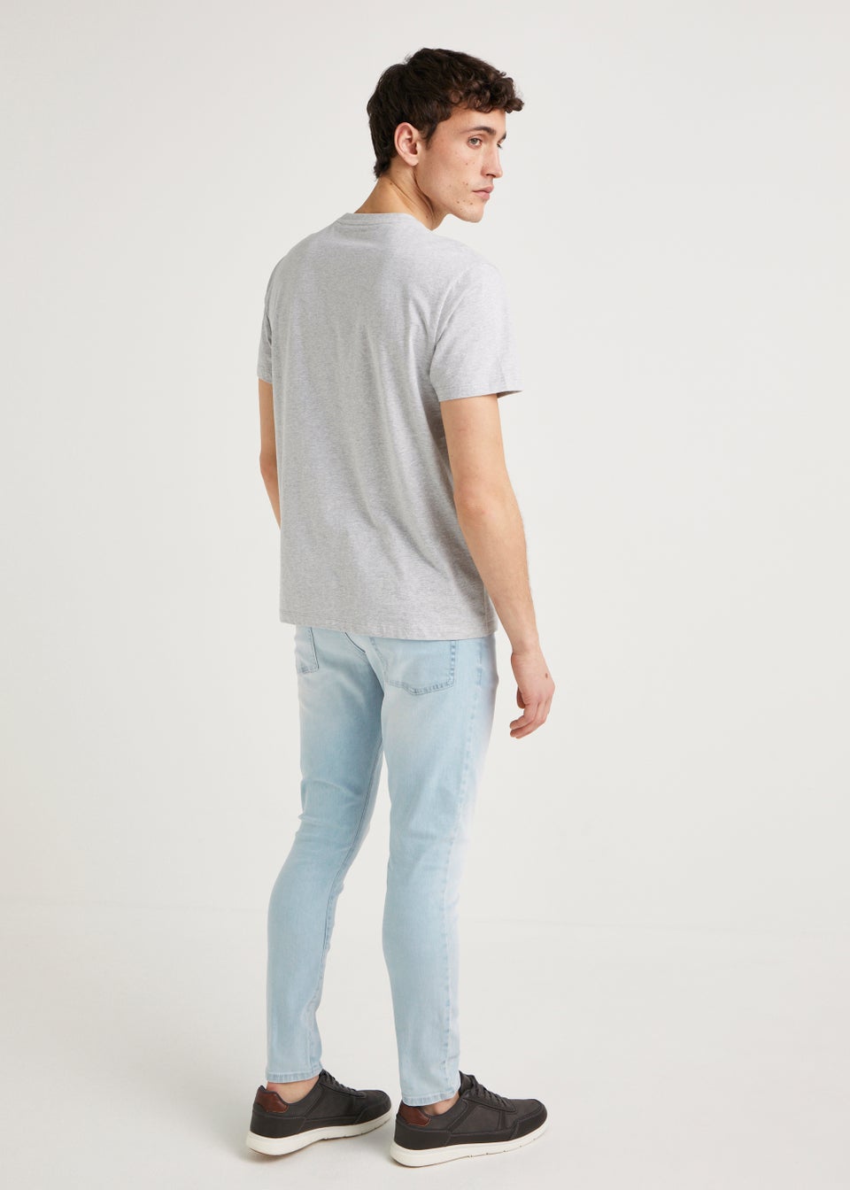 Light Wash Skinny Jeans