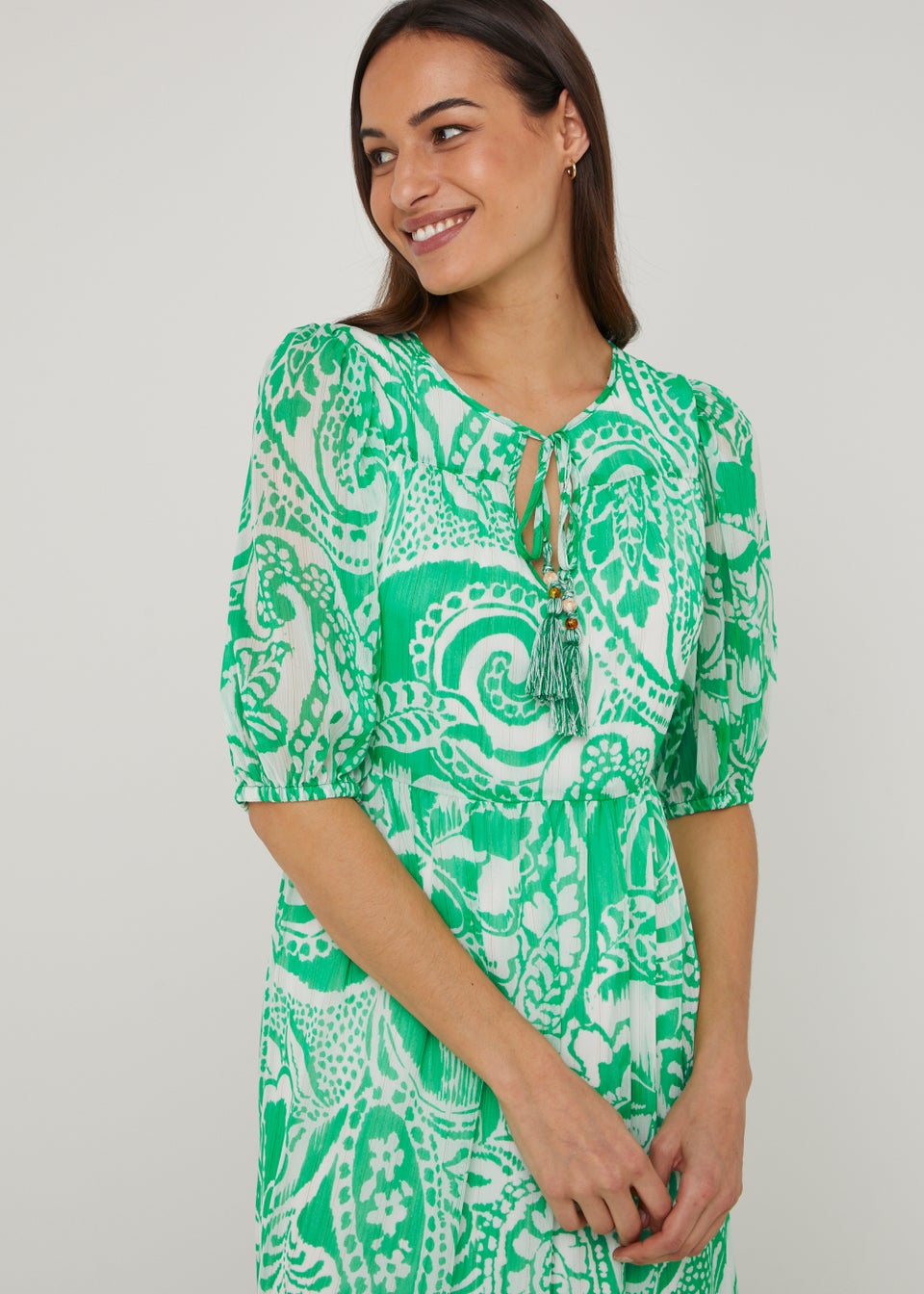 Papaya Petite Green Paisley Chiffon Midi Dress
