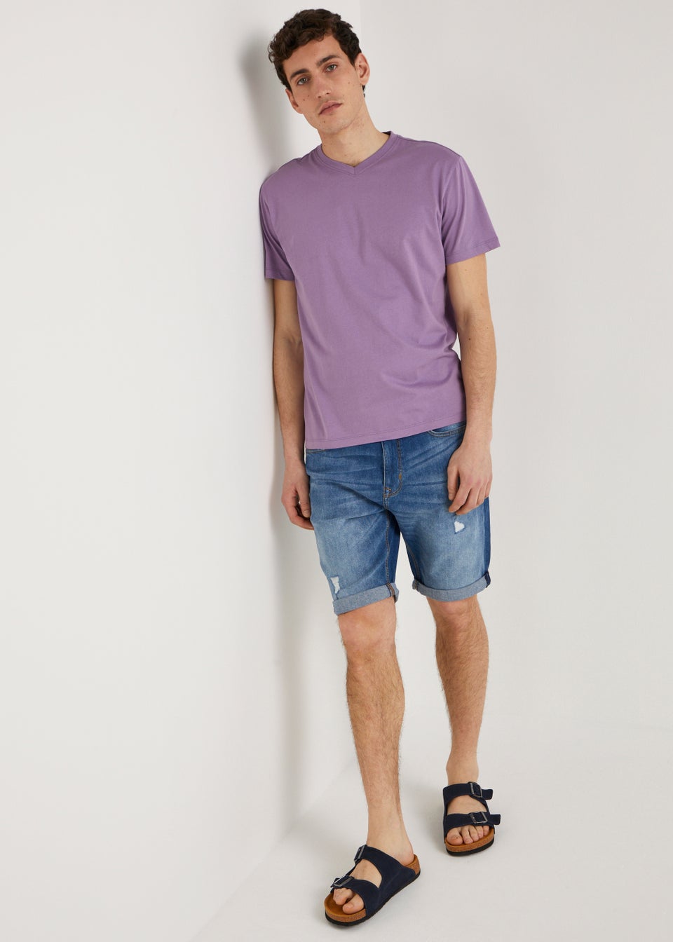 Lilac Essential V-Neck T-Shirt