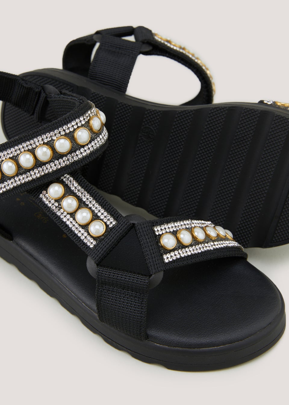 Girls best sale trekker sandals