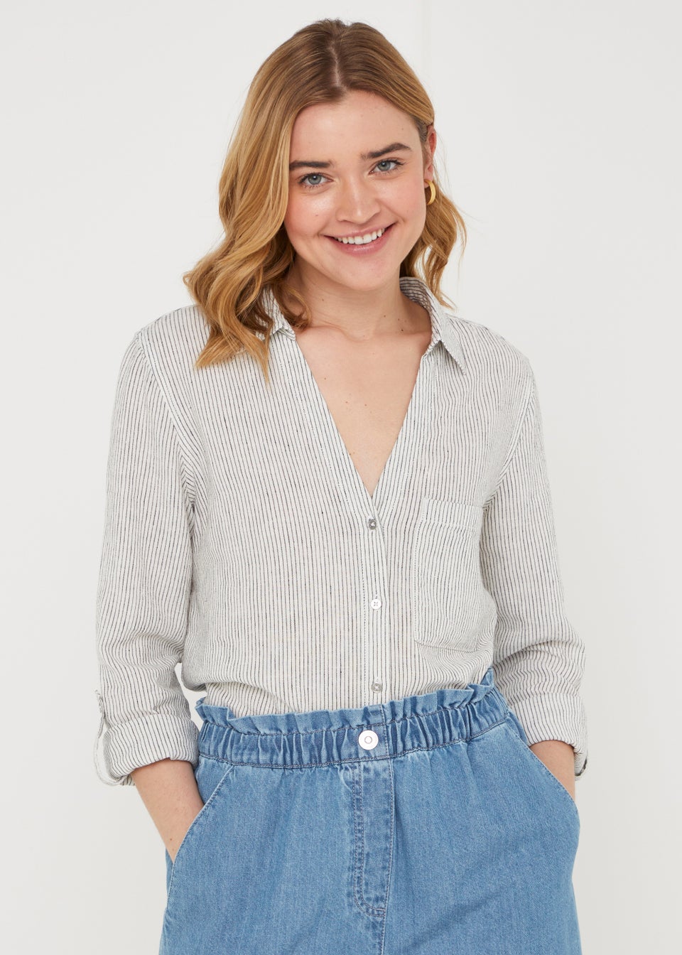 Papaya Petite Mid Wash Paperbag Shorts