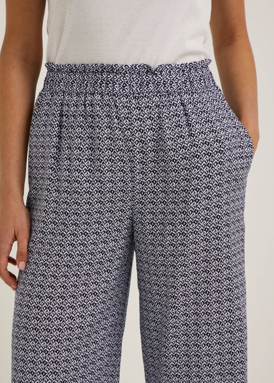 Black & White Ikat Cropped Wide Leg Trousers