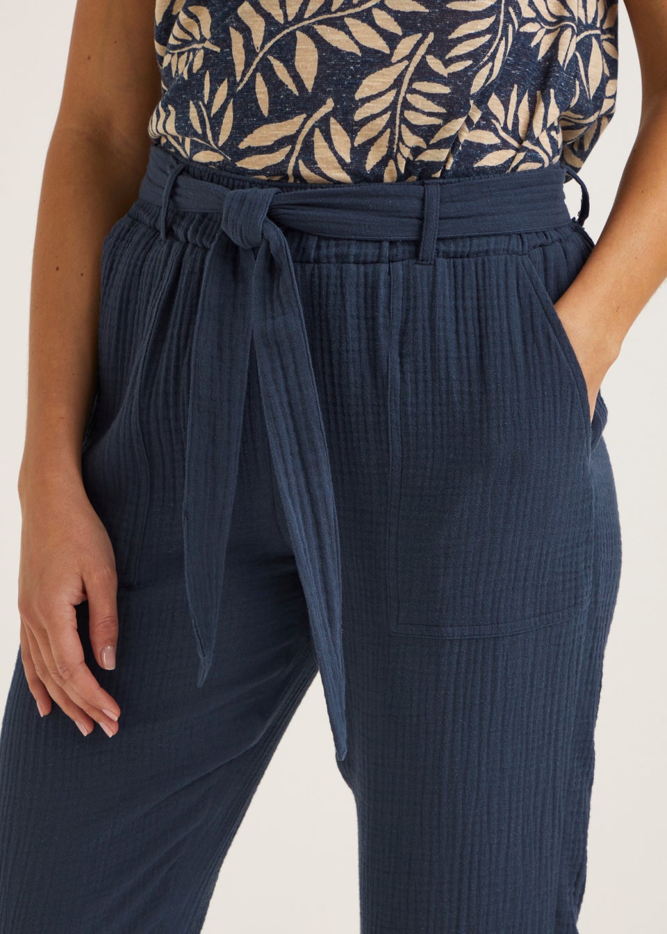 Matalan ladies top navy trousers
