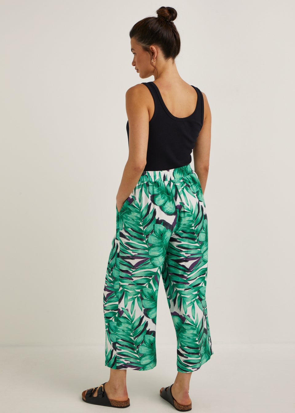 Green leaf pants discount