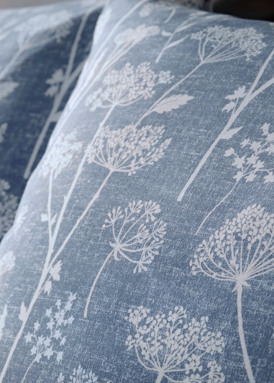 Blue Cow Parsely Reversible Duvet Cover