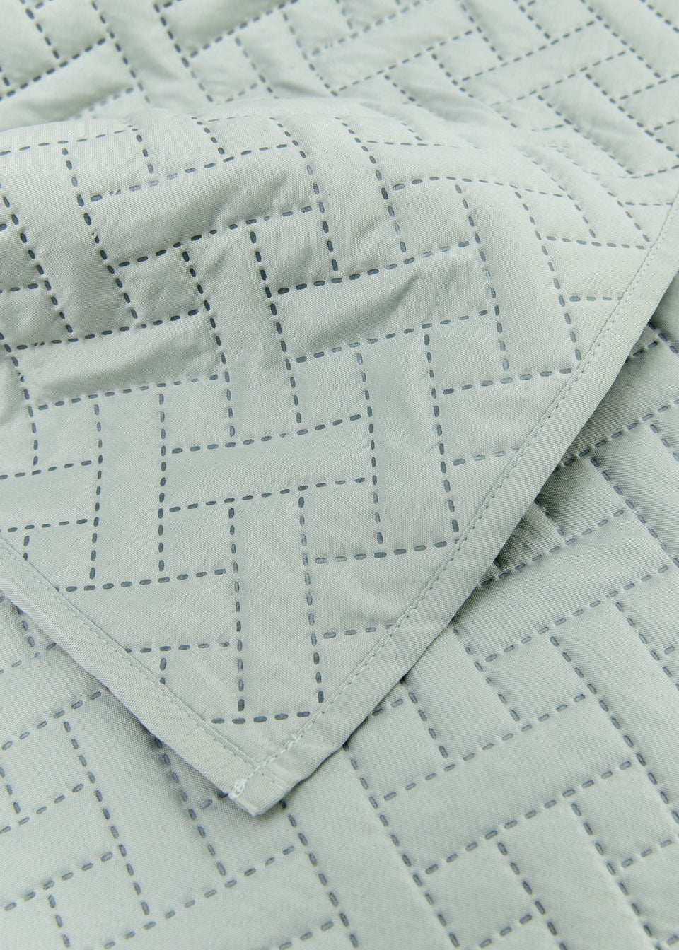Matalan quilted 2025 throw