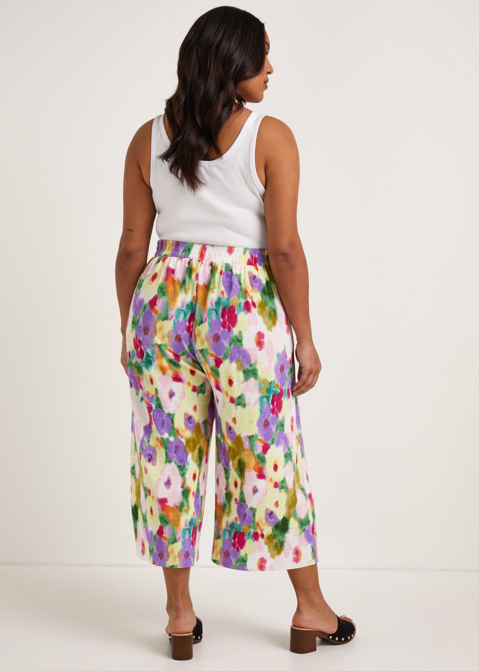 Plus Size Cropped Trousers  Yours Clothing
