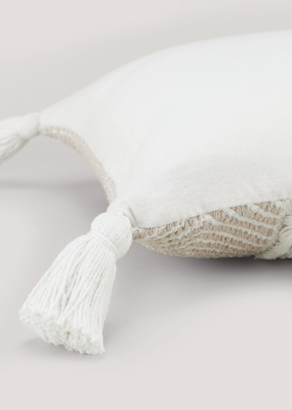 Natural Rope Tassel Cushion (43cm x 43cm)