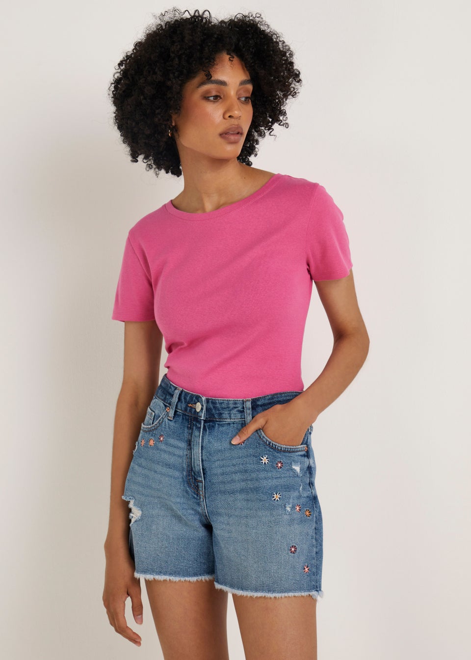 Pink ripped shorts discount