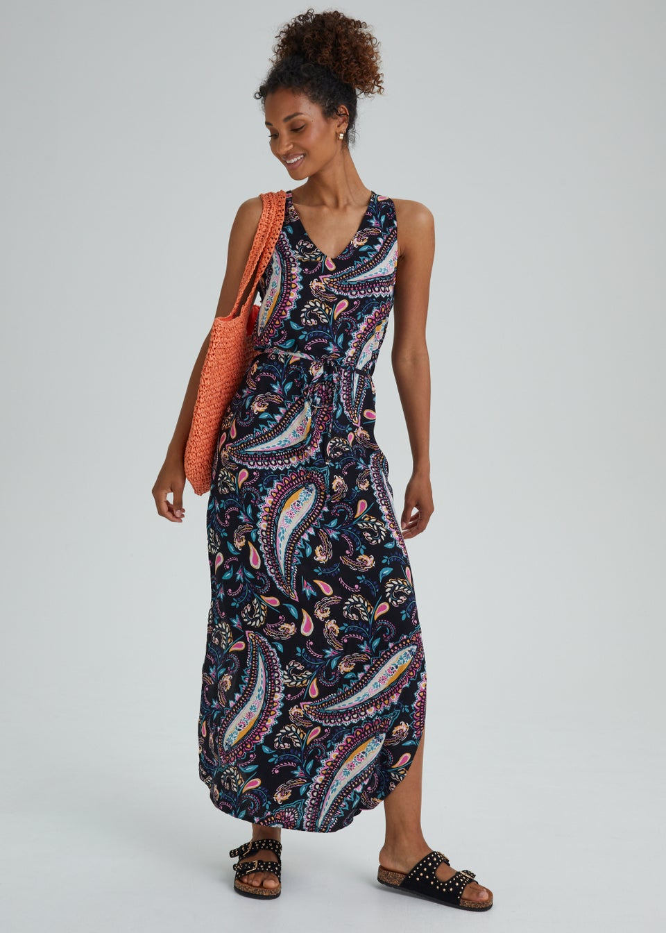 Long sleeveless maxi dress on sale
