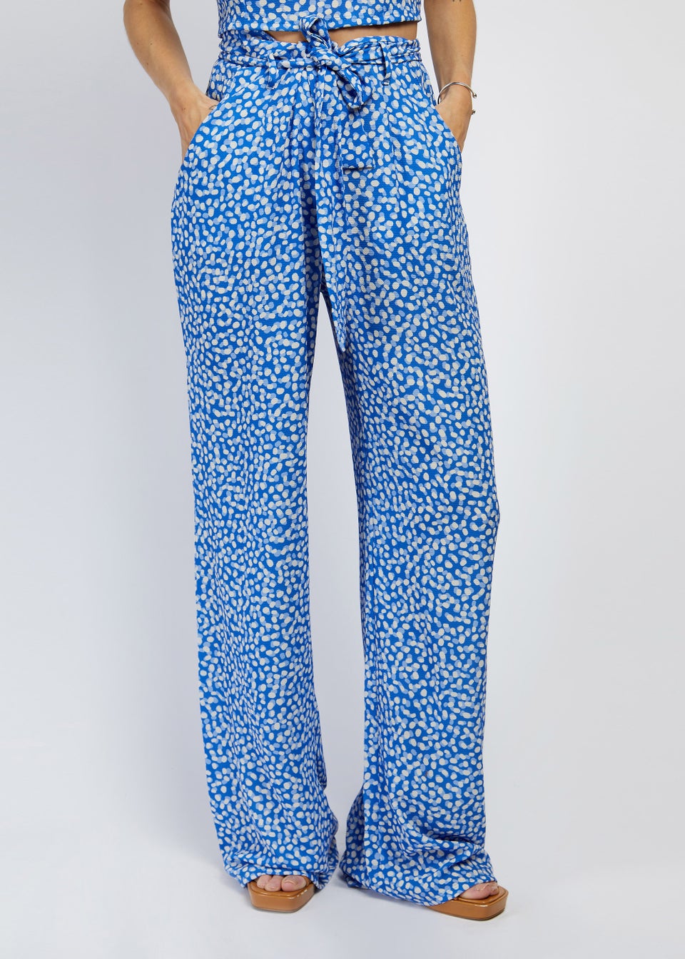 Girls on Film by Dani Dyer Blue Floral Wide Leg Co-Ord Trousers - Matalan