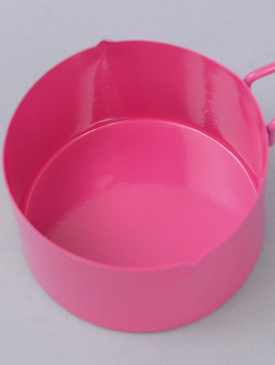 Pink Iron Measuring Cups