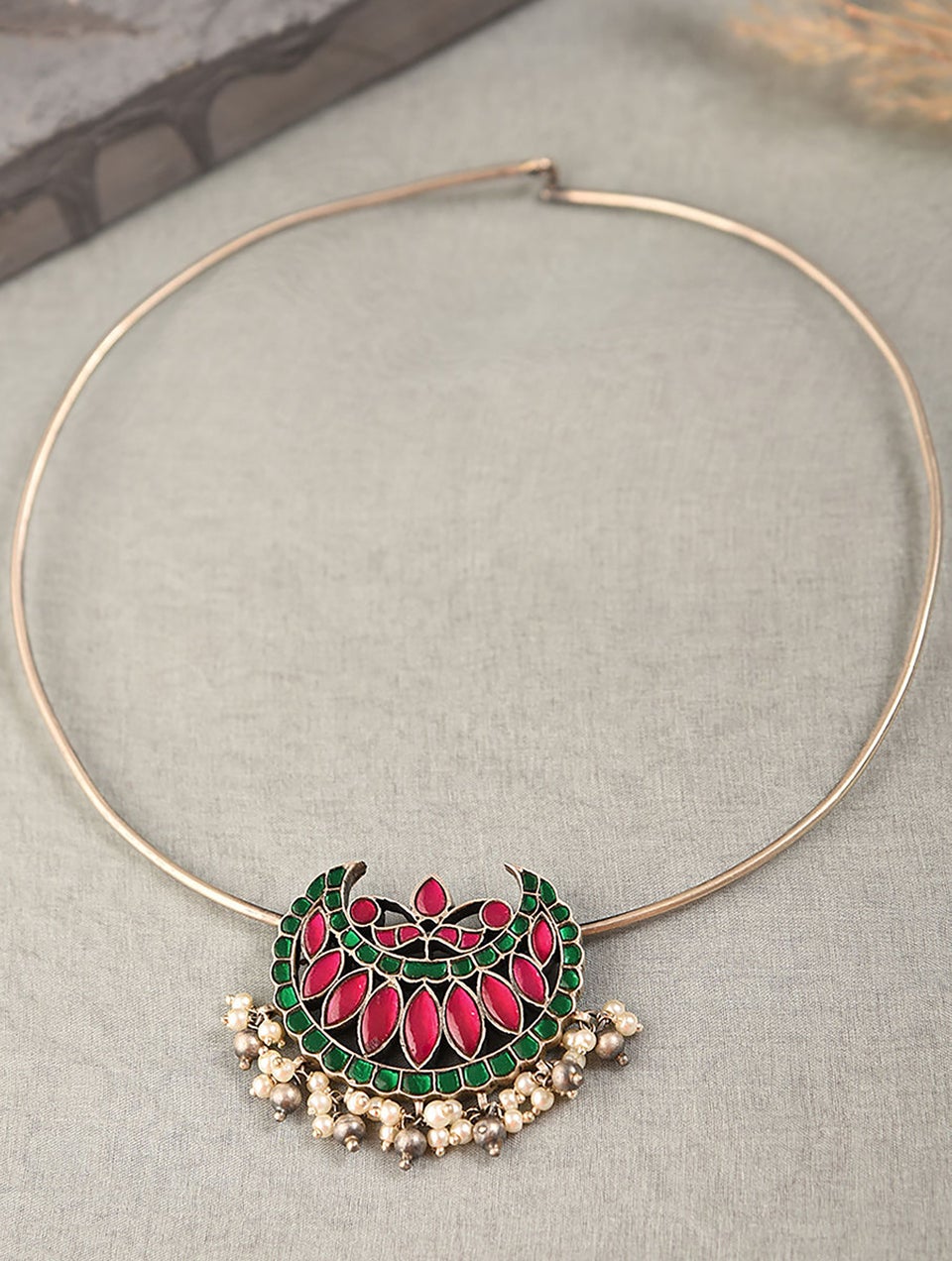 Women Pink Green Silver Necklace With Kempstone