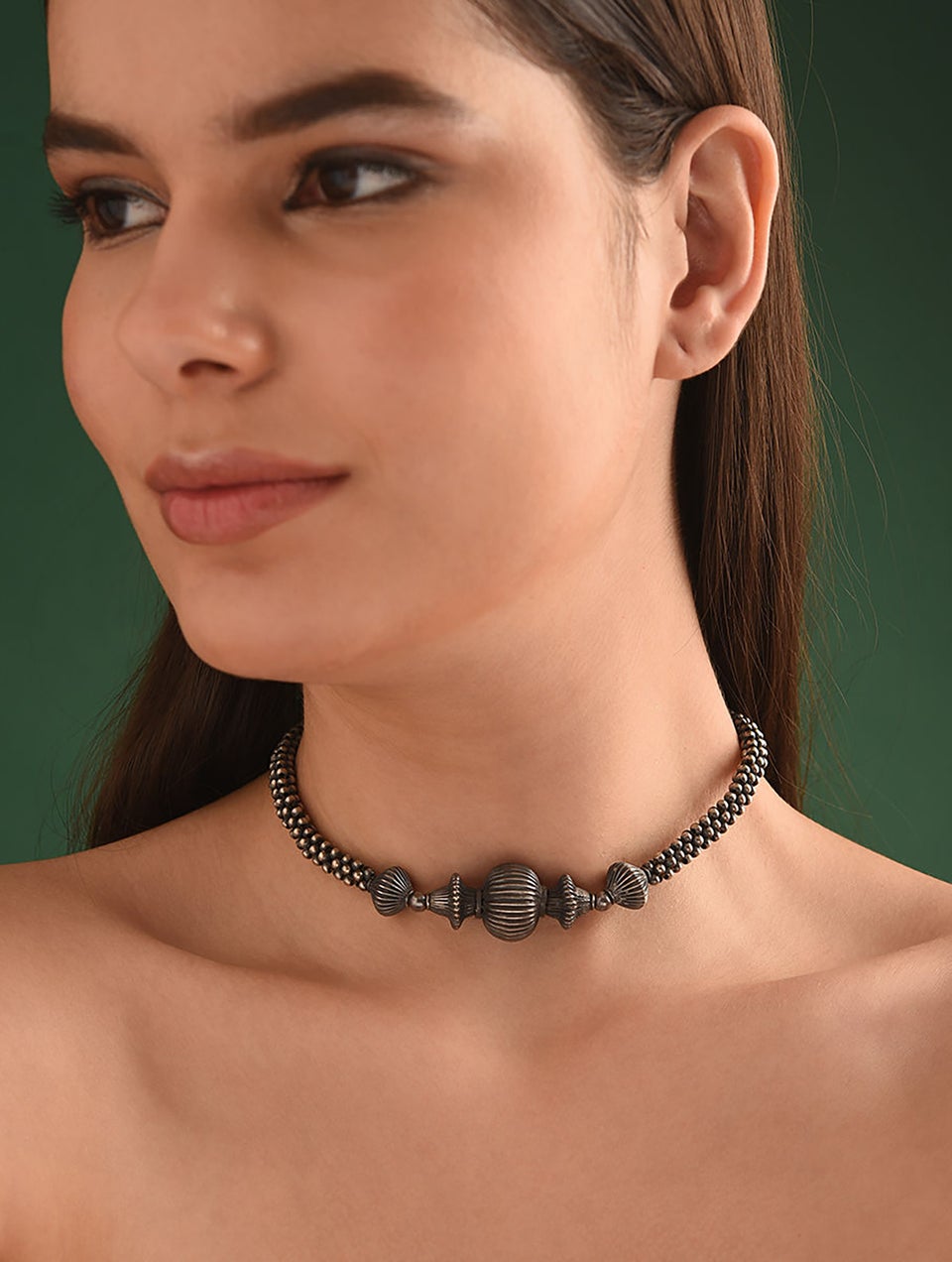 Women Kolhapuri Silver Thussi Necklace
