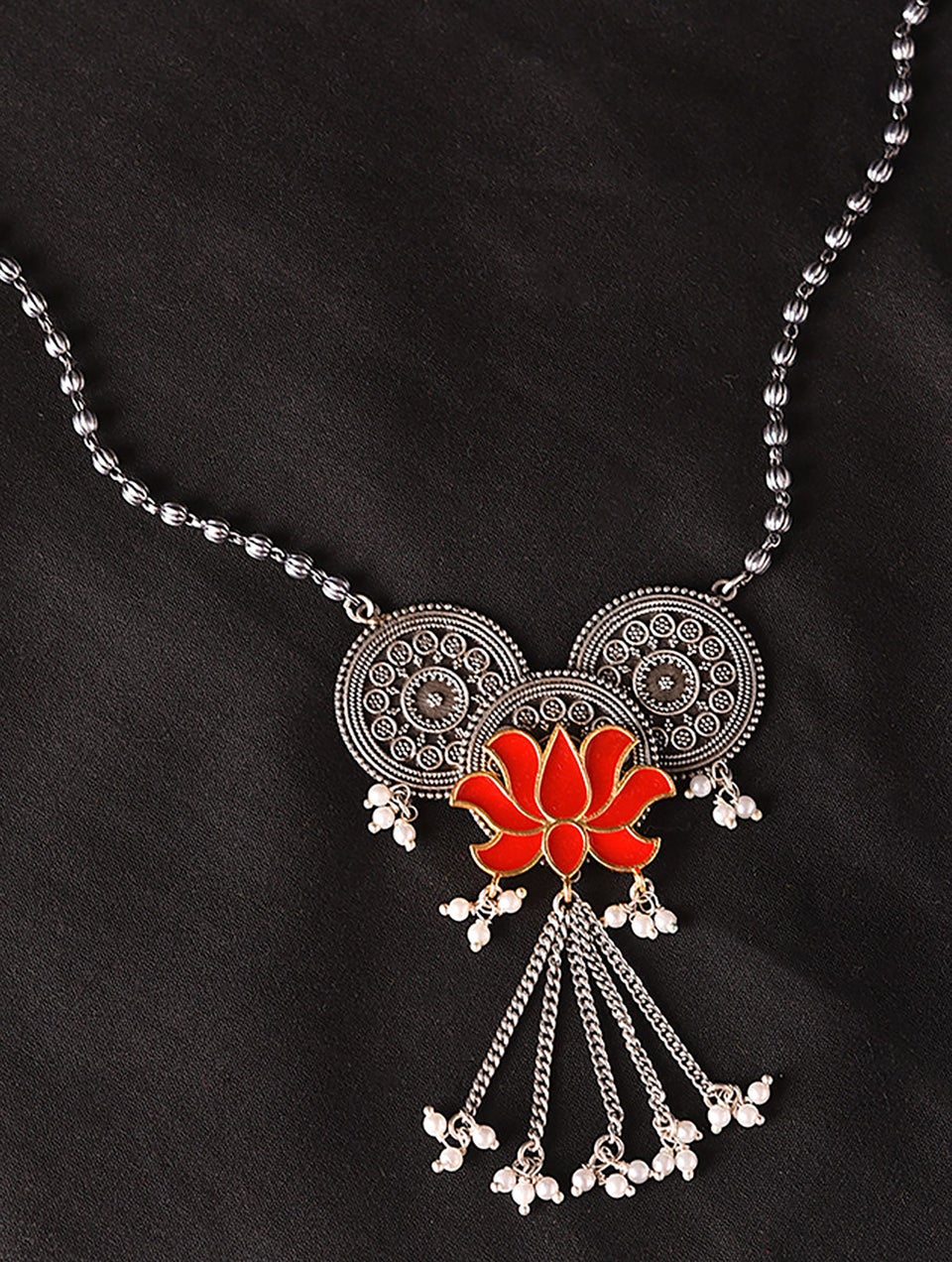 Women Silver Tone Tribal Enameled Necklace With Pearls