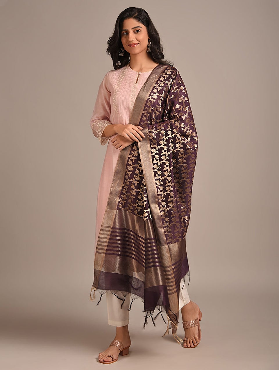 Women Purple Benarasi Handwoven Cotton Dupatta With Cutwork
