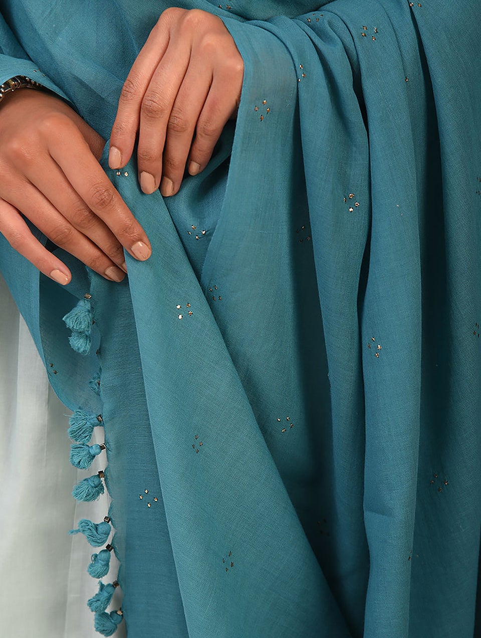 Women Blue Handloom Cotton Dupatta With Mukaish