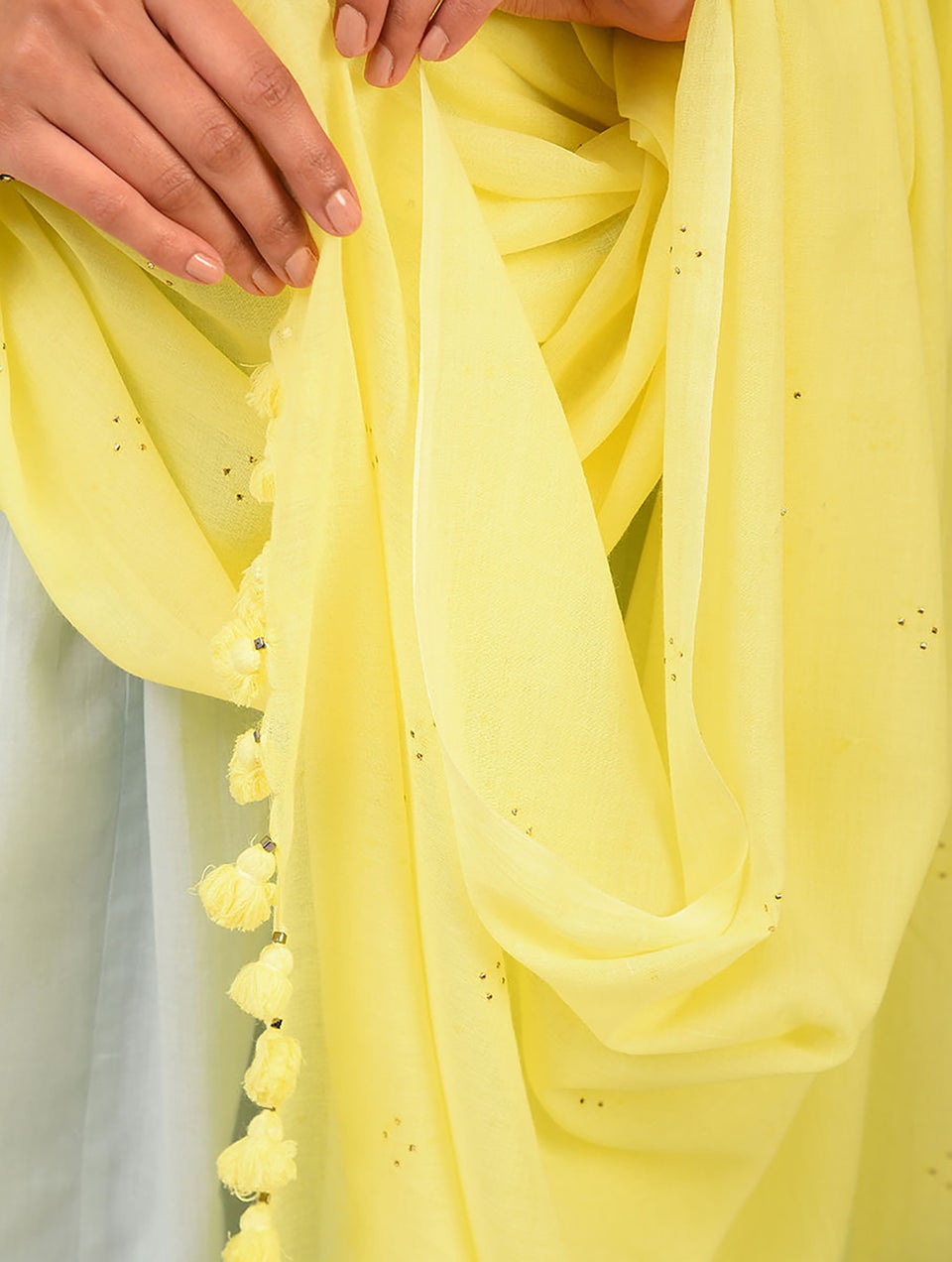 Women Lemon Handloom Cotton Dupatta With Mukaish