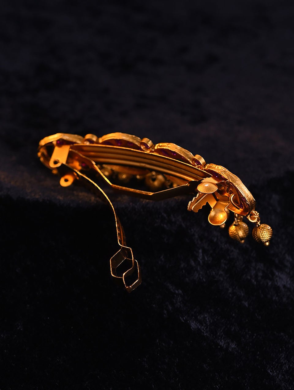 Women Red Gold Tone Temple Hair Clip With Pearls