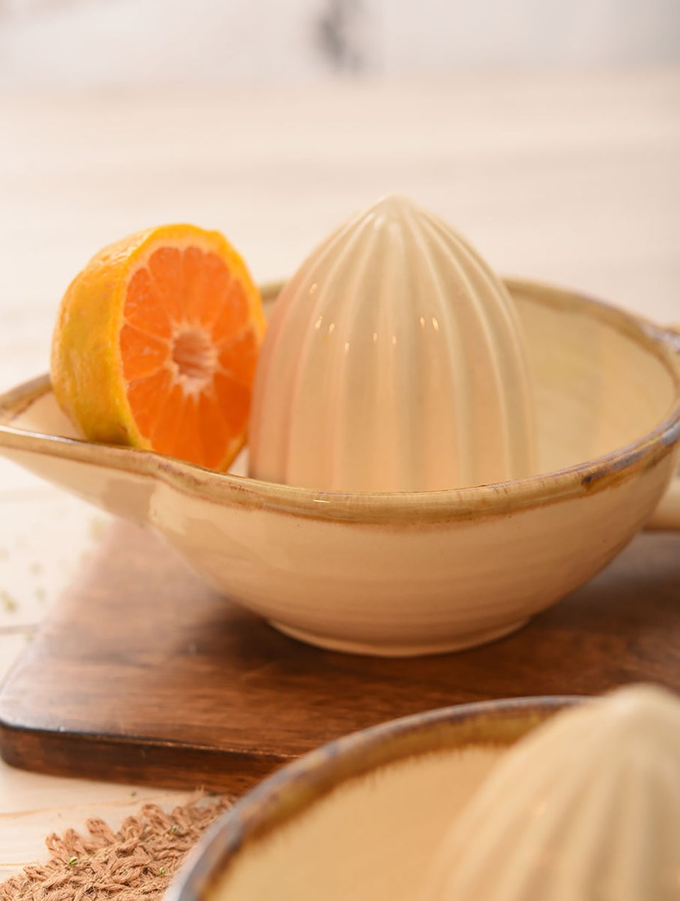 Ivory Ceramic Juicer