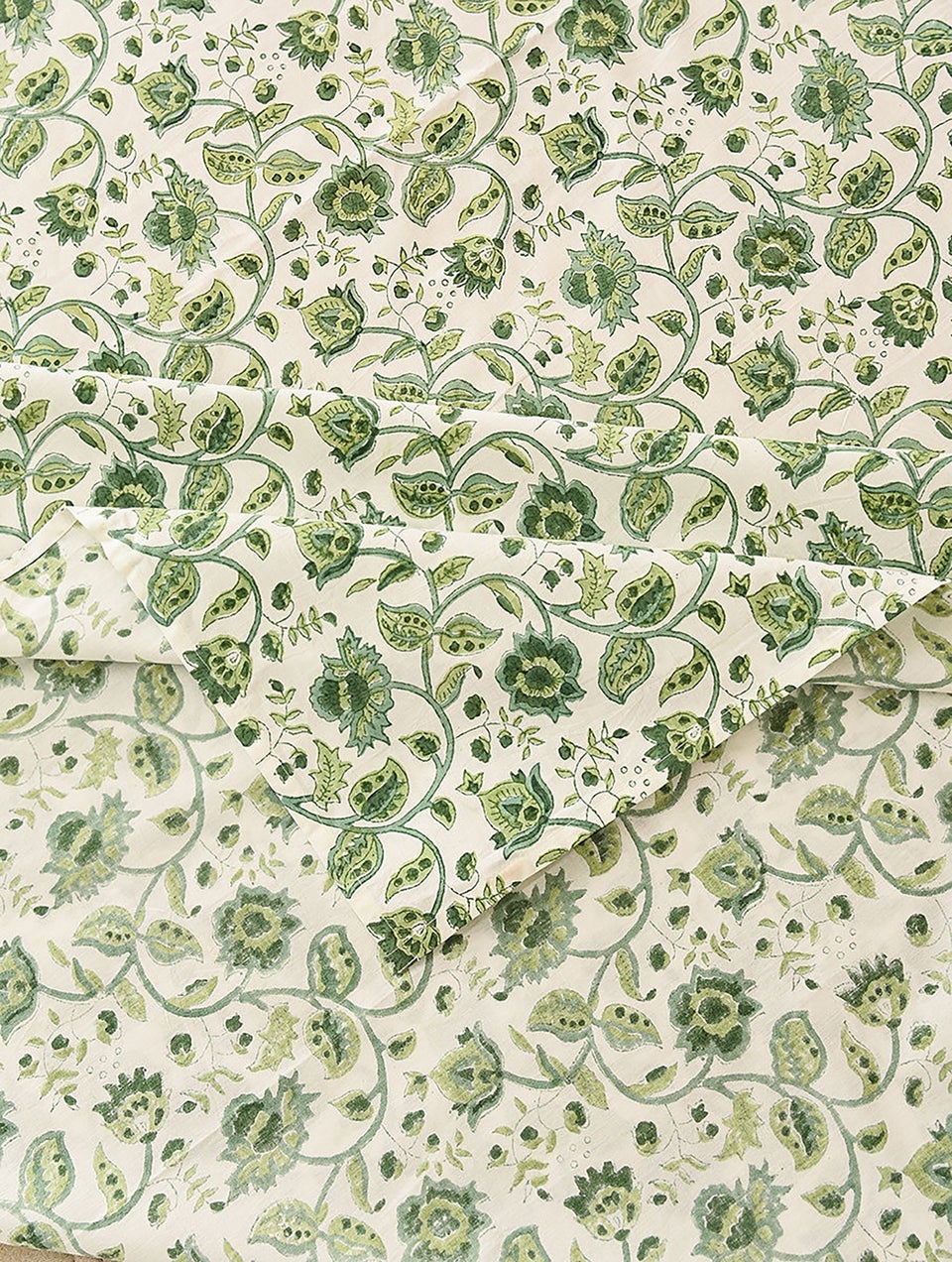 White And Green Handblock Printed Cotton Double Bedsheet With Pillow Covers