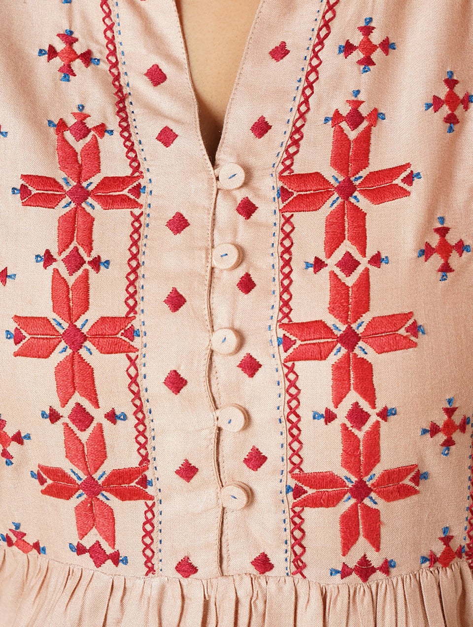 Women Rose Embroidered Silk Viscose Kurta With Gathers - XS