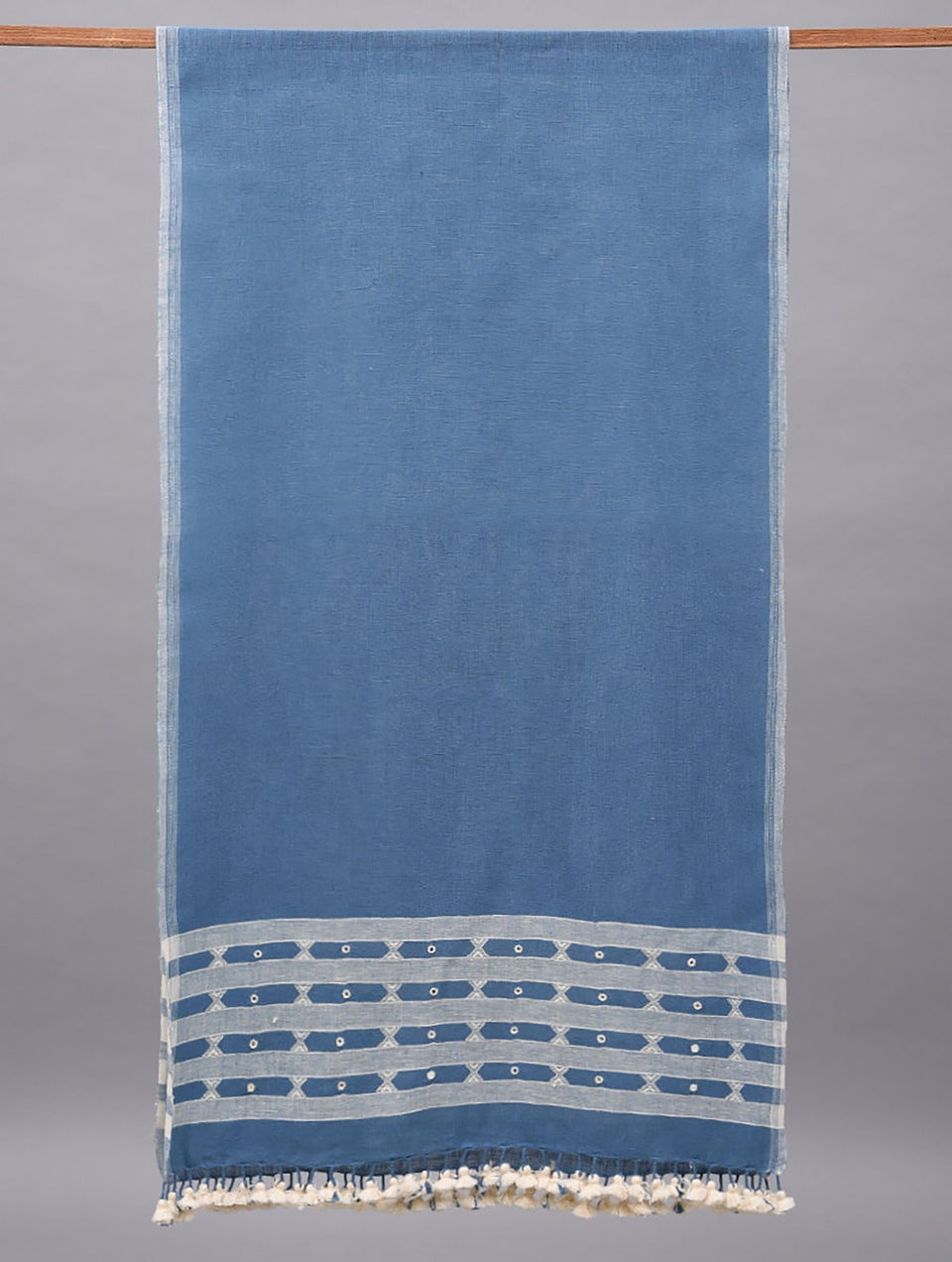 Women Blue Bhujodi Handwoven Cotton Stole