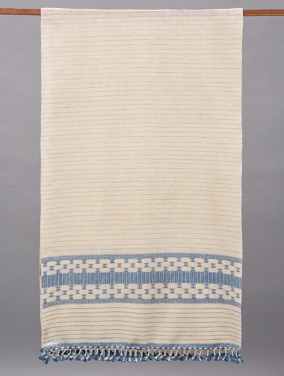 Women Beige Bhujodi Handwoven Cotton Stole