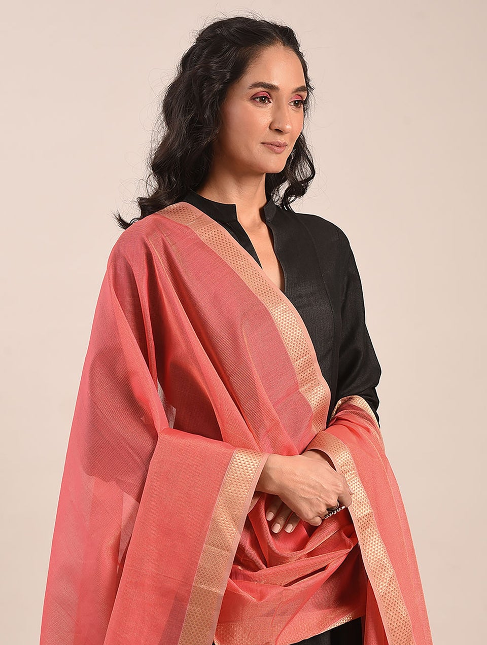 Women Pink Cotton Silk Hand Woven Dupatta