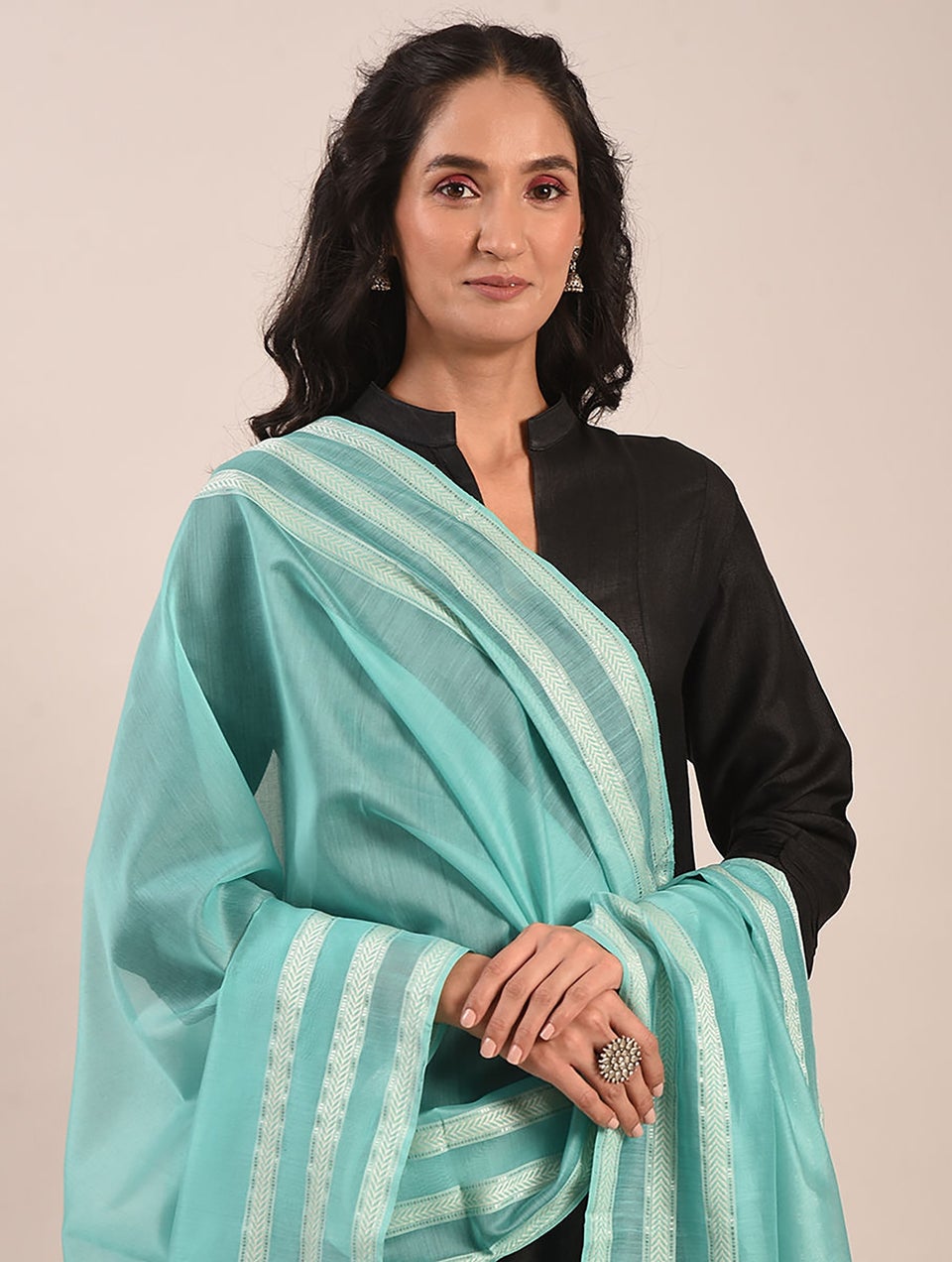 Women Light Green Handwoven Silk Cotton Dupatta