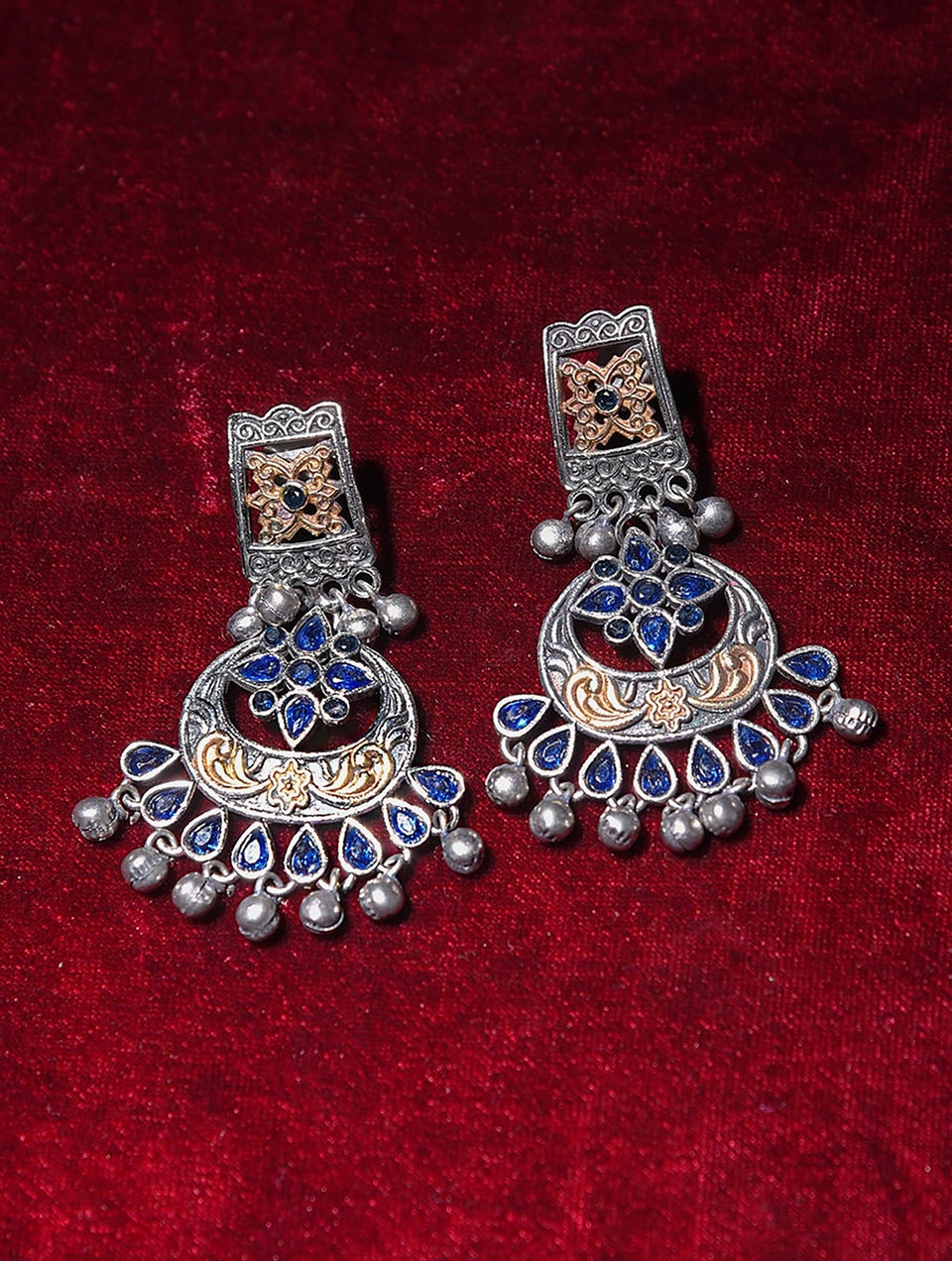 Women Blue Dual Tone Tribal Necklace Set