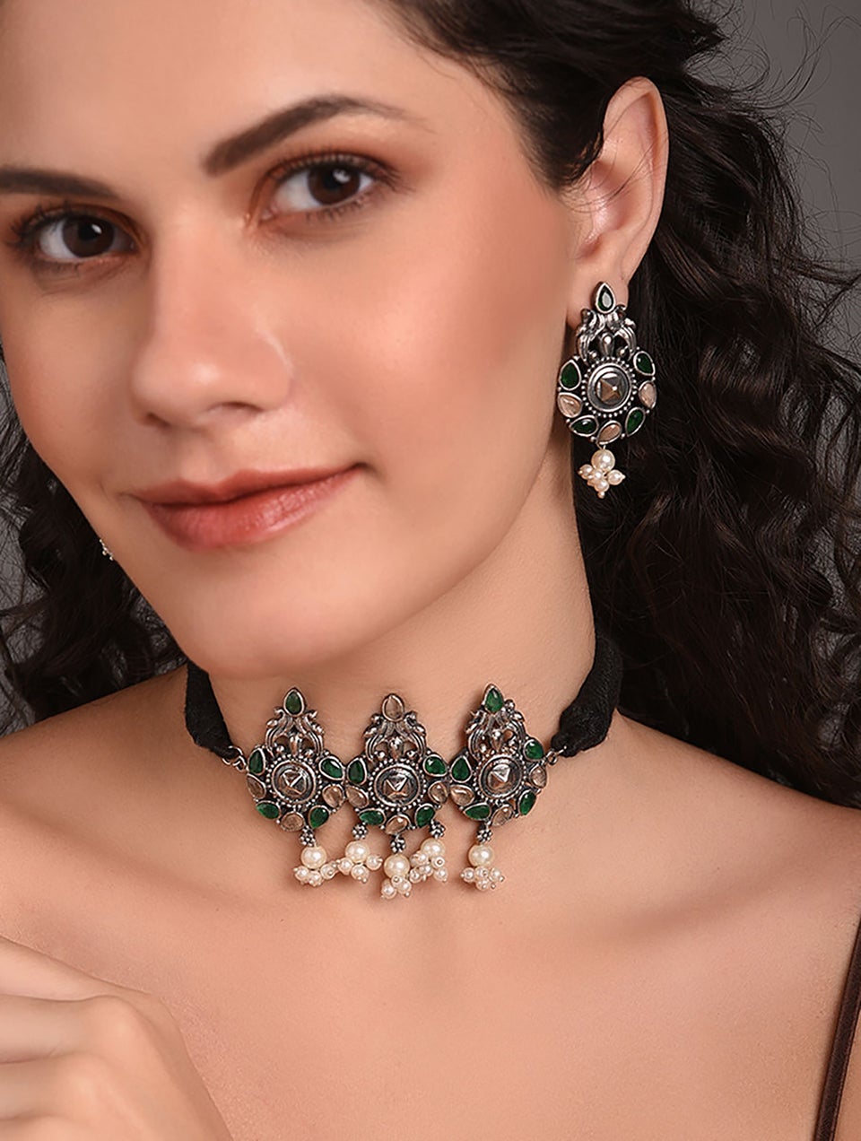 Women Multicolour Silver Tone Tribal Necklace Set