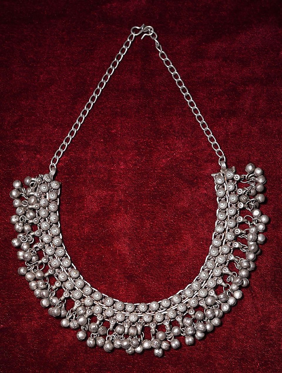Women Silver Tone Tribal Necklace